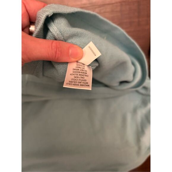 Croft & Barrow NWT Aqua Sea Blue V-Neck Sweater, Sz Large - Picture 7 of 7